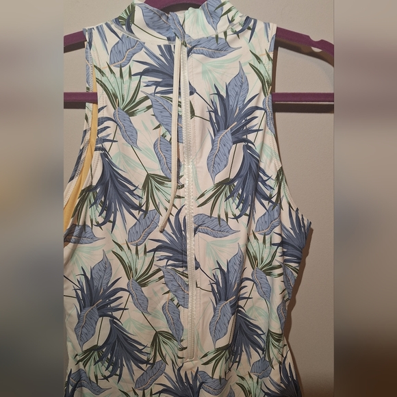 Axesea Tropical Print Women's One Piece Full Coverage Swimsuit - Picture 4 of 14